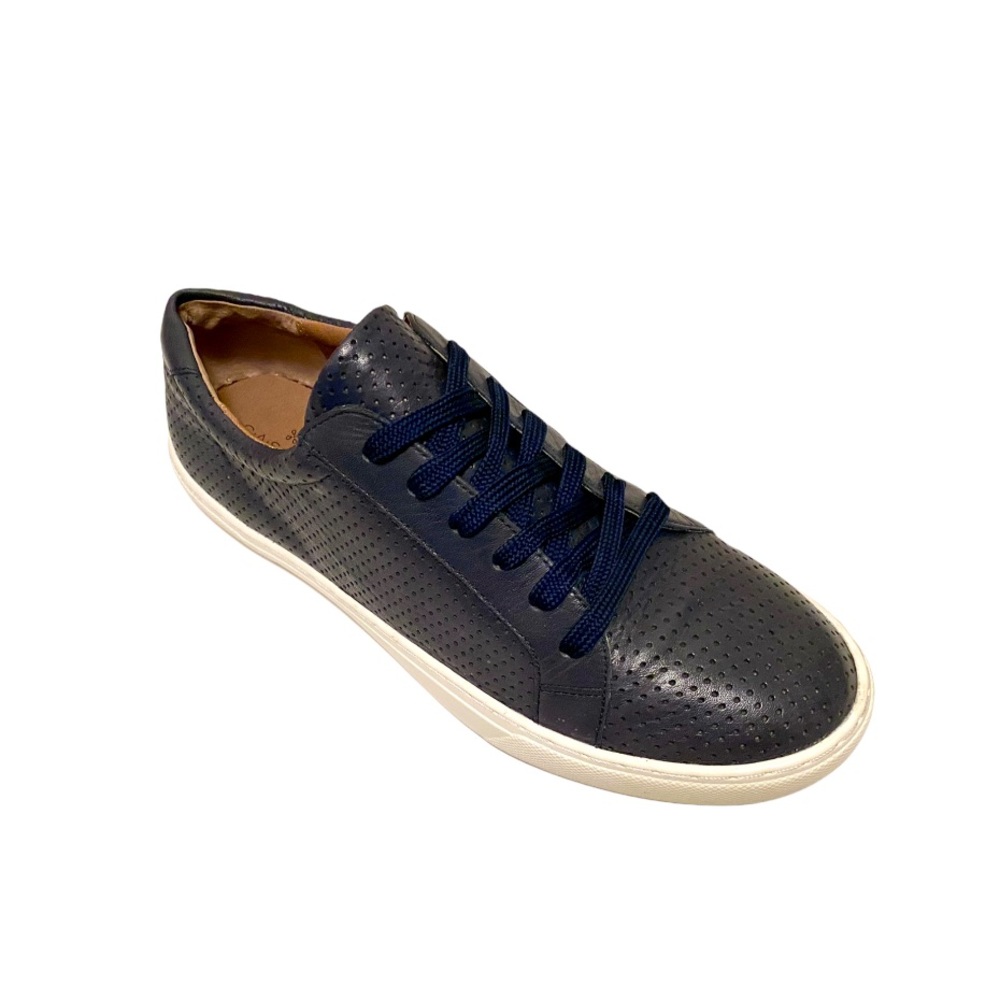 [Caslon] Cassie Perforated Lace Up Sneakers - Picture 5 of 8